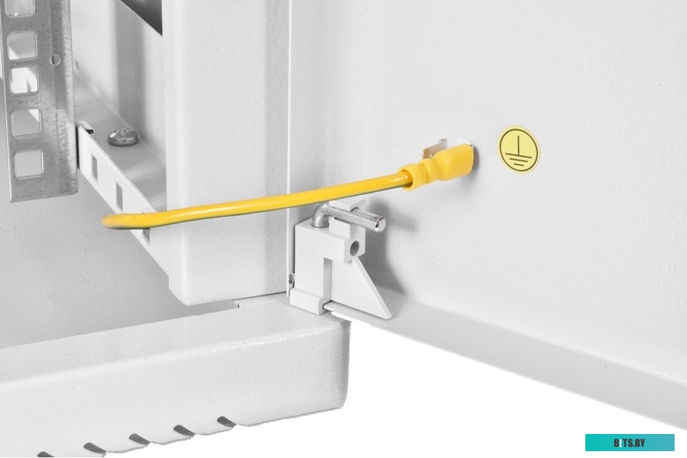 ЦМО Шкаф телекоммуникационный настенный разборный 18U (600х520) дверь металл арт. ШРН-Э-18.500.1