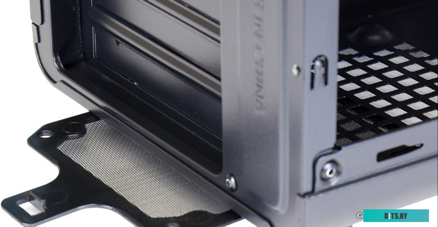 Корпус AeroCool QS-182 Black