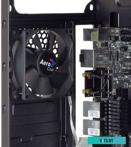 Корпус AeroCool QS-182 Black