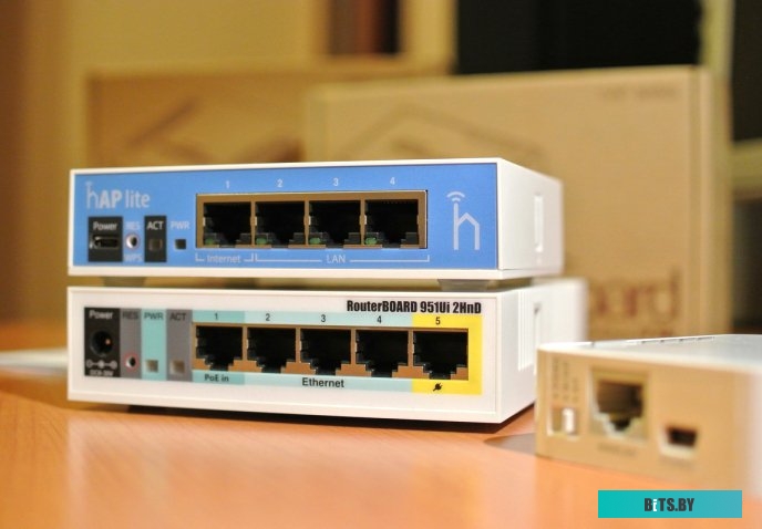 Беспроводной маршрутизатор Mikrotik hAP lite (RB941-2nD)
