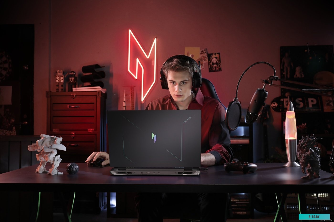 NH.QL1CD.001 Ноутбук ACER Nitro AN17-41-R8P3 17.3"(1920x1080 (матовый) IPS)/AMD Ryzen 7 7735HS(3.2Ghz)/16384Mb/1024PCISSDGb