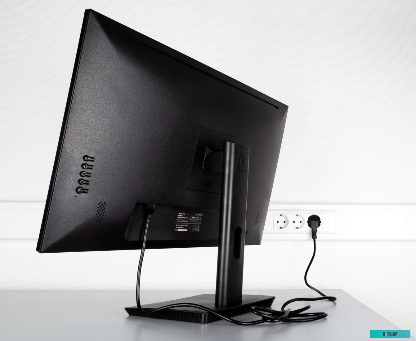 IMVW24FID01 Монитор IRBIS SMARTVIEW 24 23.8'' LED Monitor 1920x1080, 16:9, IPS, 250 cd/m2, 1000:1, 3ms, 178°/178°, VGA, HDMI, DP,  Audio output, 75Hz,