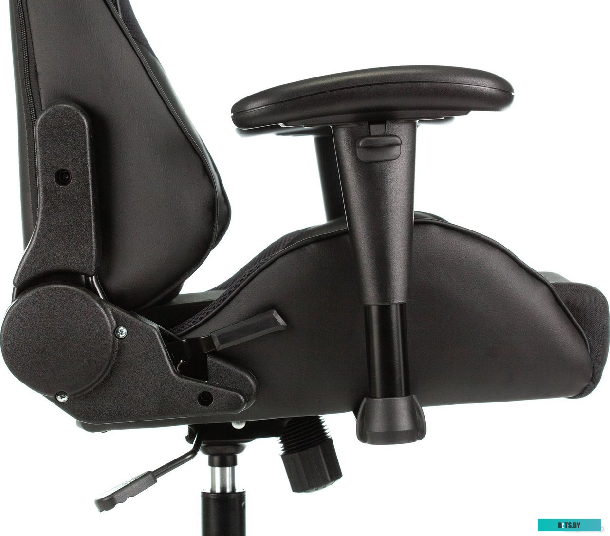 Кресло Zombie Viking 4 Aero Black Edition (черный) <VIKING 4 AERO BLACK>