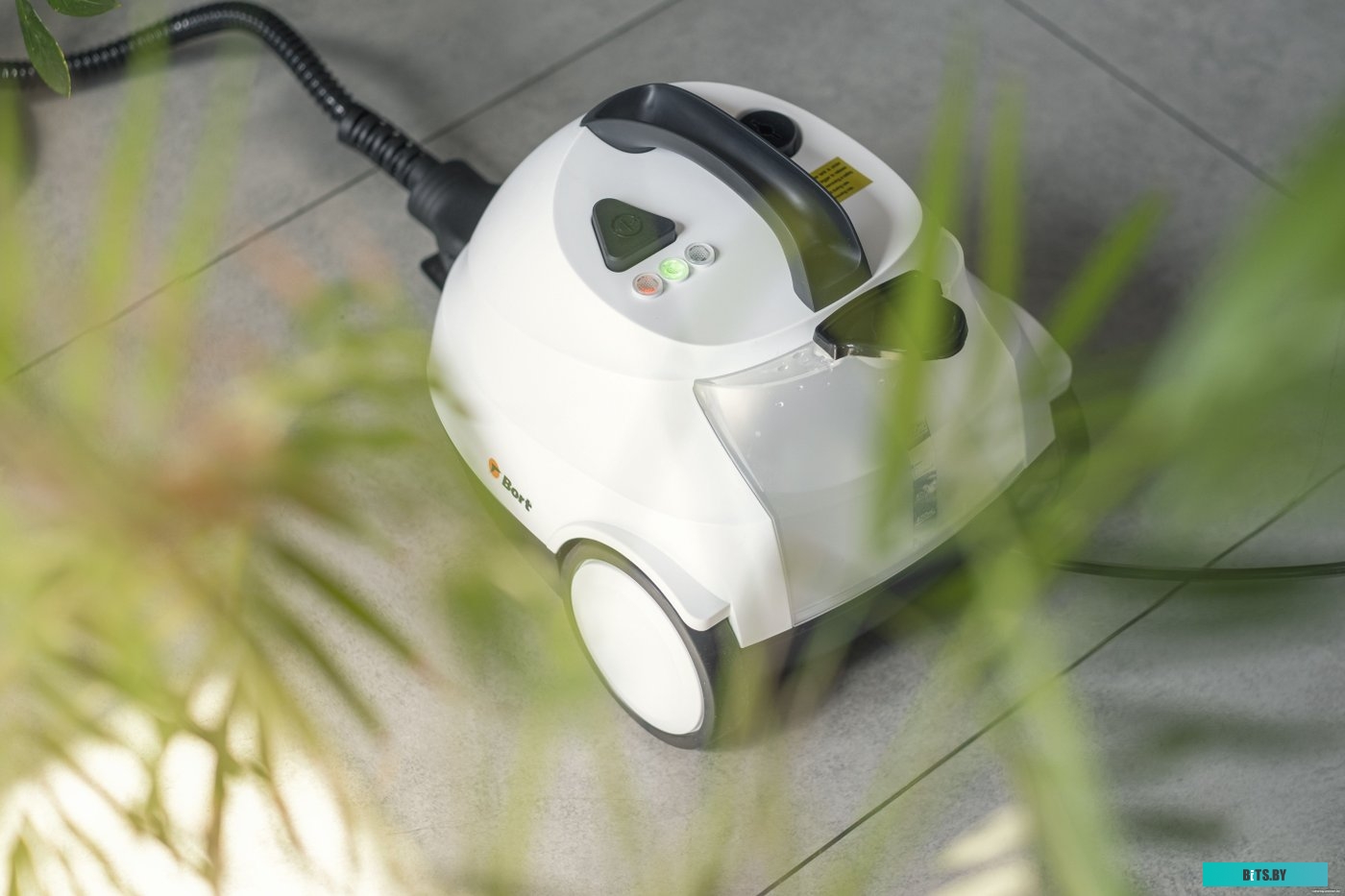 Пароочиститель Bort BDR-2700-R <93412987>