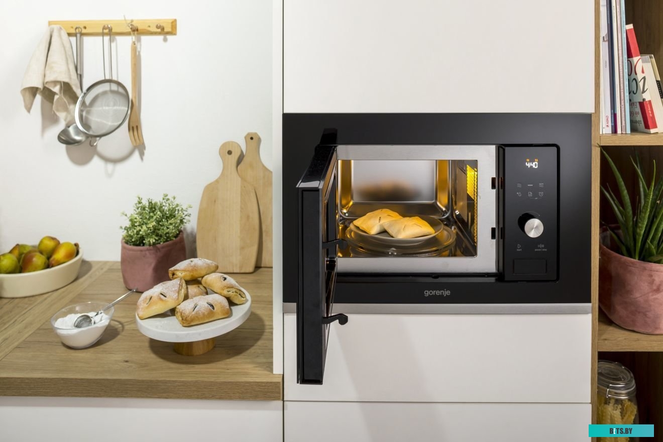 Микроволновая печь Gorenje BM201AG1X