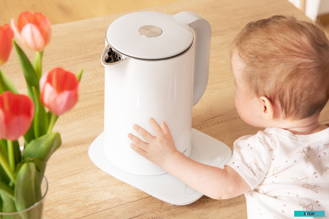 Электрочайник Sencor SWK 1591WH