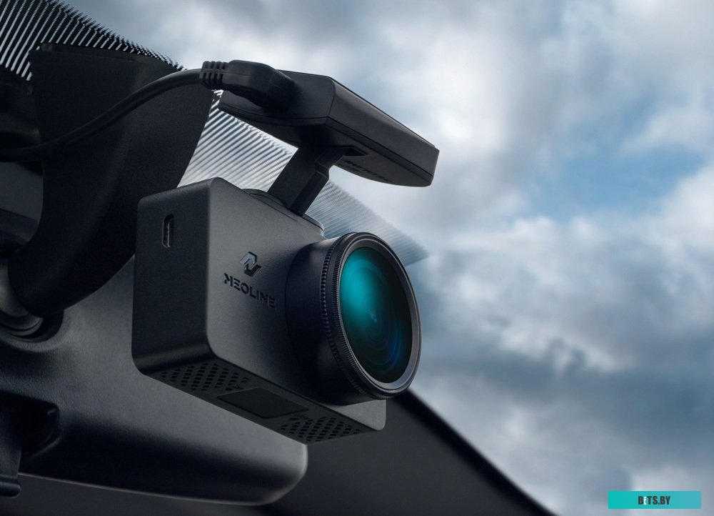 Видеорегистратор-GPS информатор (2в1) Neoline G-Tech X73