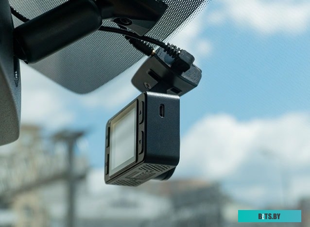 Видеорегистратор-GPS информатор (2в1) Neoline G-Tech X76 Dual