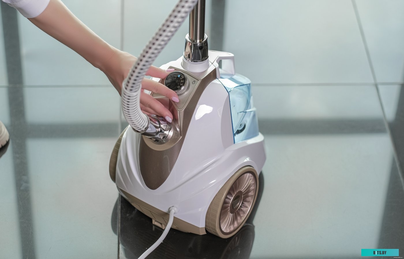 Пароочиститель Bort Comfort + <93410570>