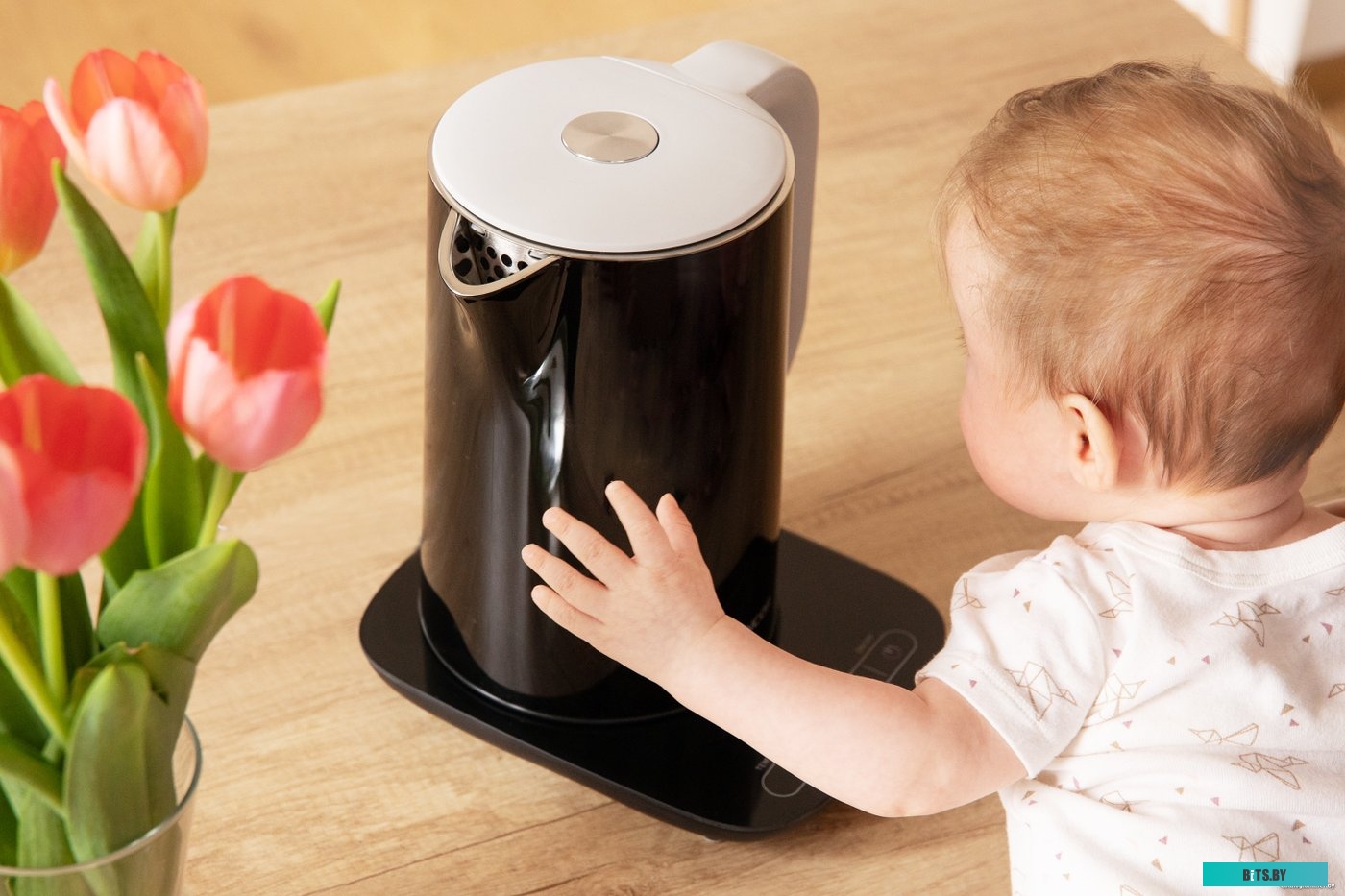 Электрочайник Sencor SWK 1592BK