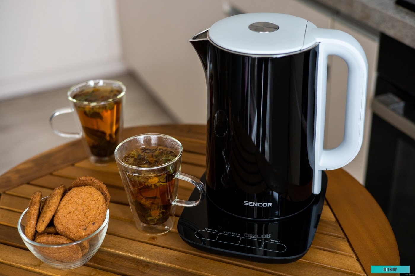 Электрочайник Sencor SWK 1592BK