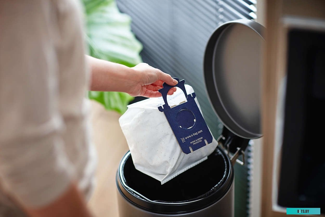 Пылесос Philips FC8243/09