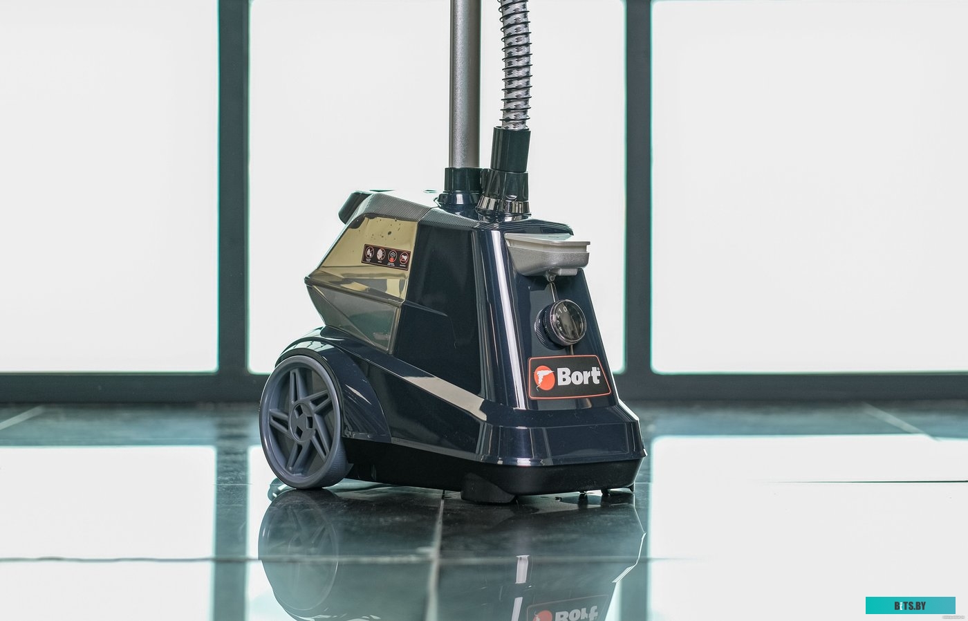 Пароочиститель Bort Comfort + Black Edition <93411294>