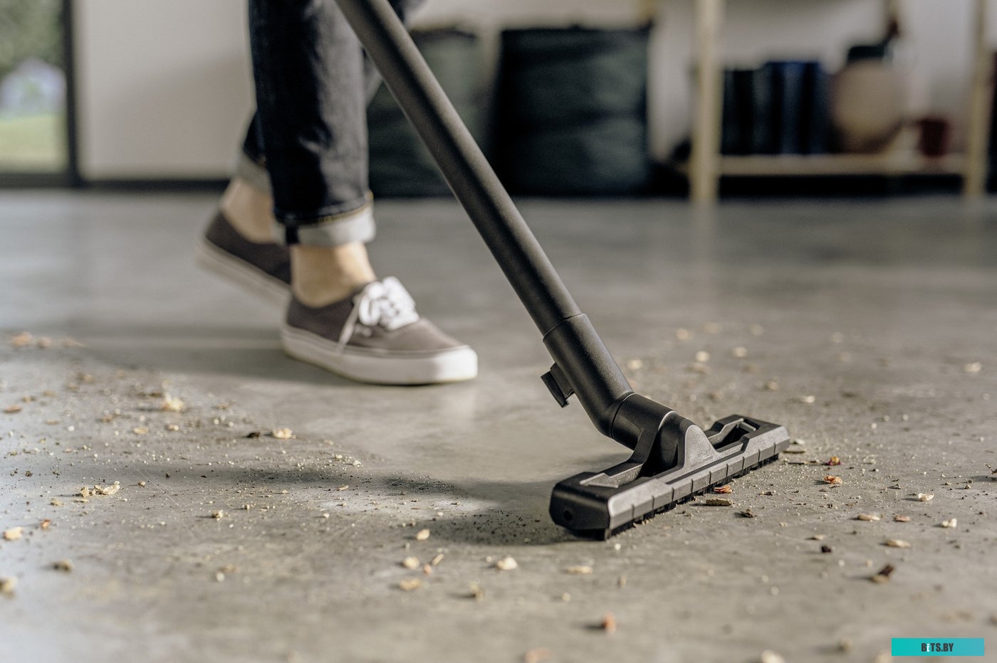 Пылесос Karcher WD 2 Plus V-15/4/18/C 1.628-011.0