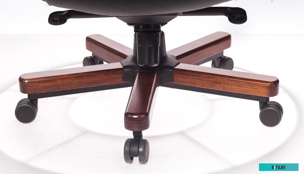 Офисное кресло (Стул) Бюрократ T-9923WALNUT (черный) <T-9923WALNUT/BLACK>