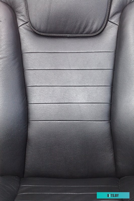 Офисное кресло (Стул) Бюрократ T-9923WALNUT (черный) <T-9923WALNUT/BLACK>