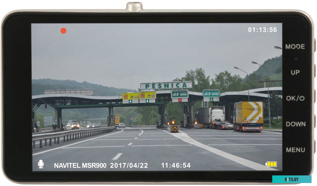 Автомобильный видеорегистратор Navitel MSR900