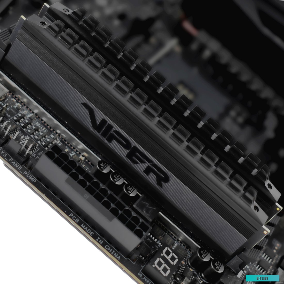 Оперативная память Patriot Viper 4 Blackout 2x16GB DDR4 PC4-28800 PVB432G360C8K