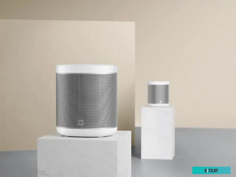 Умная колонка Xiaomi Mi Smart Speaker (русская версия) <QBH4221RU>