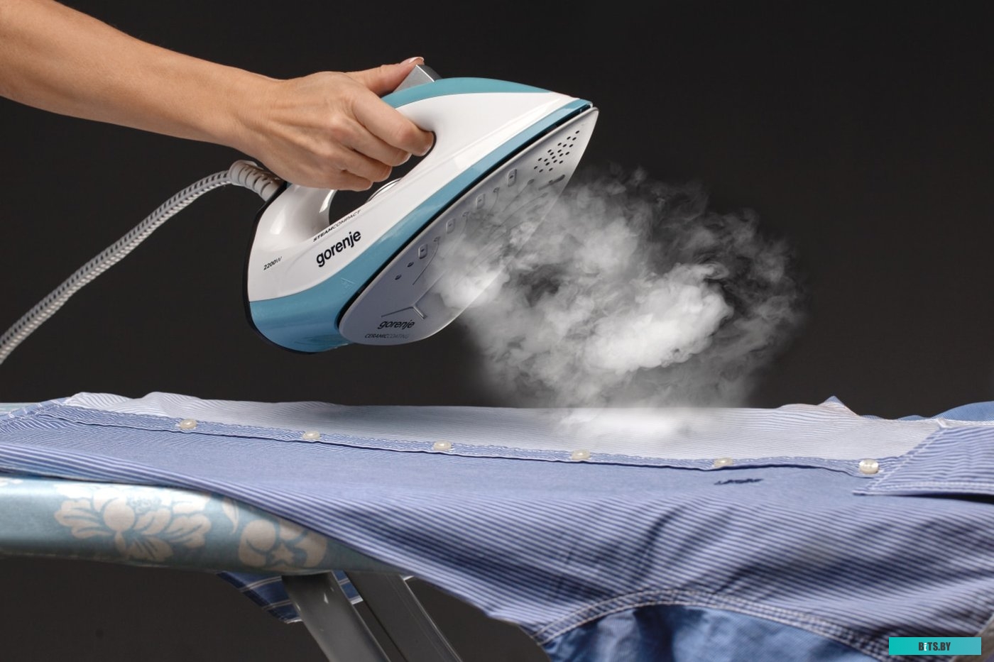Утюг Gorenje SGH2200LBC