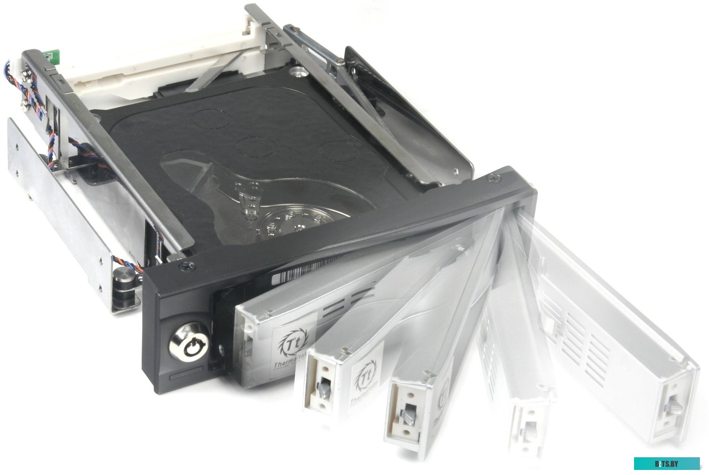 Бокс для жесткого диска Thermaltake N0023SN
