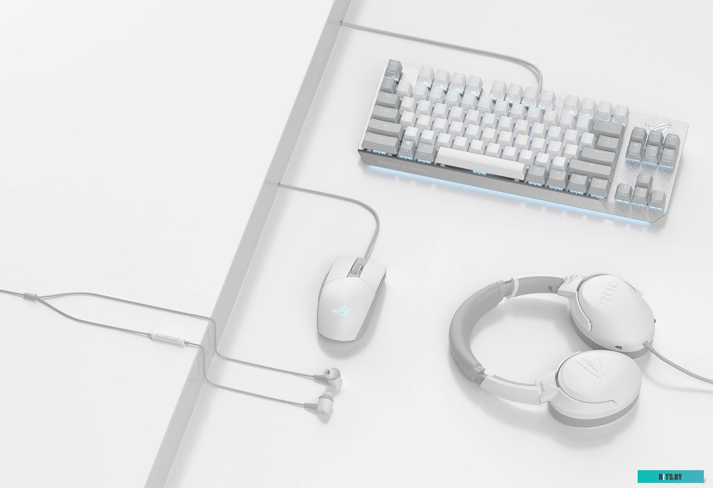 Наушники (Гарнитура) Asus ROG Strix Go Core Moonlight White <90YH0381-B1UA00>