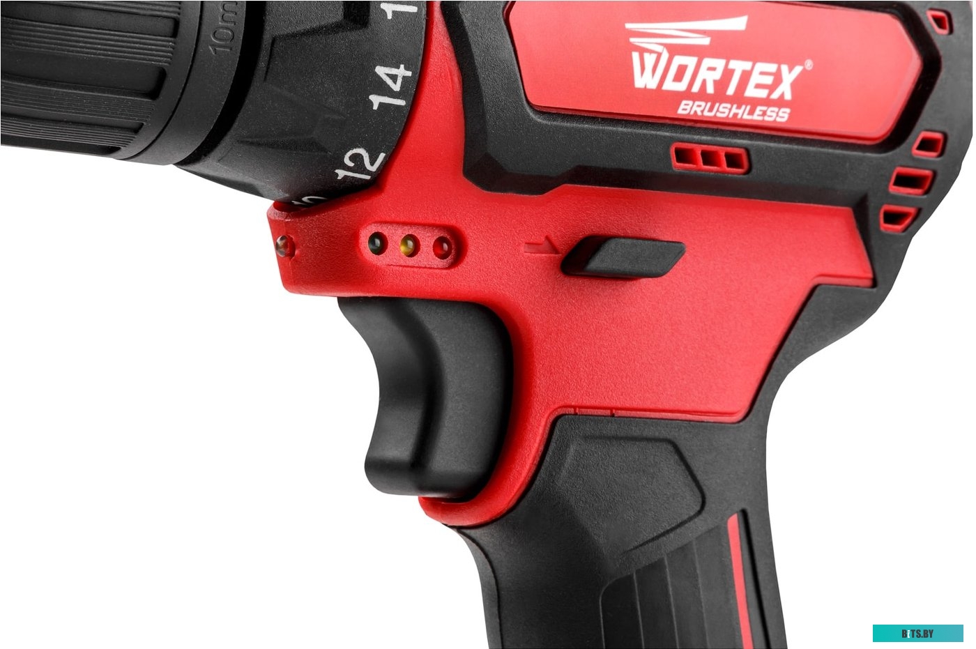 Дрель-шуруповерт Wortex BD 1815 DLi BLD1815DLi00029 (с 2-мя АКБ, кейс)