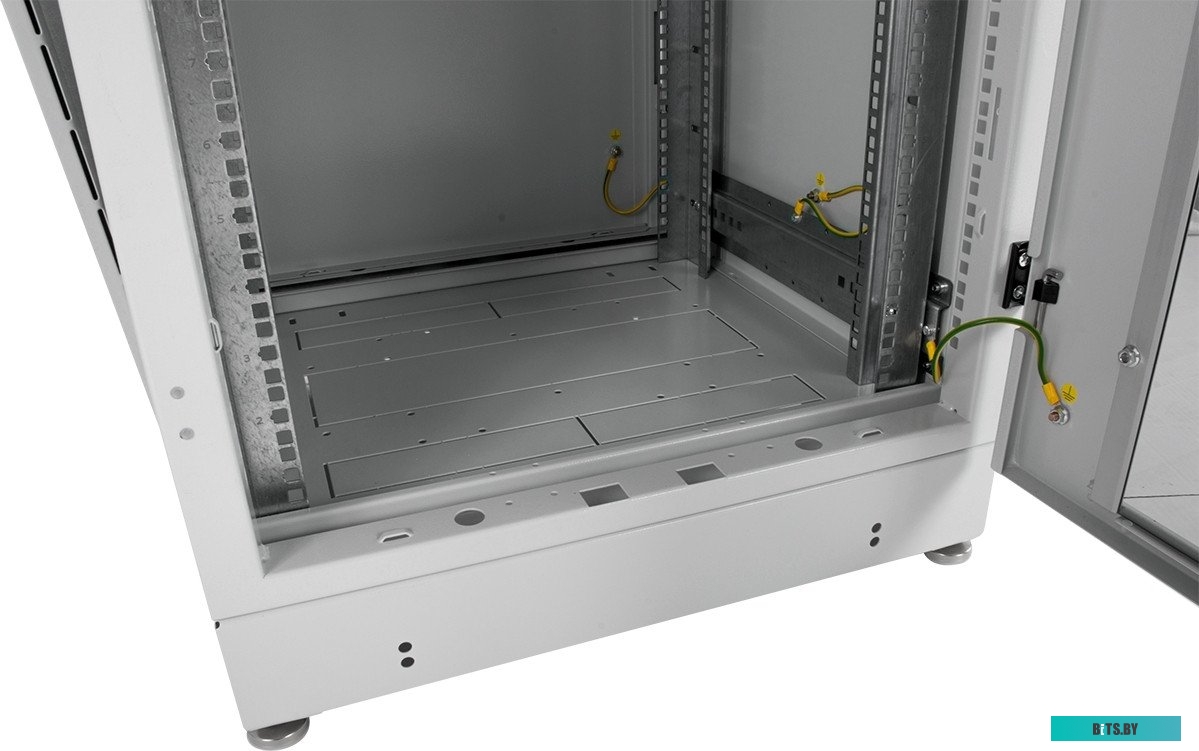 ЦМО Шкаф телекоммуникационный напольный ЭКОНОМ 18U (600 × 800) дверь стекло, дверь металл арт. ШТК-Э-18.6.8-13АА