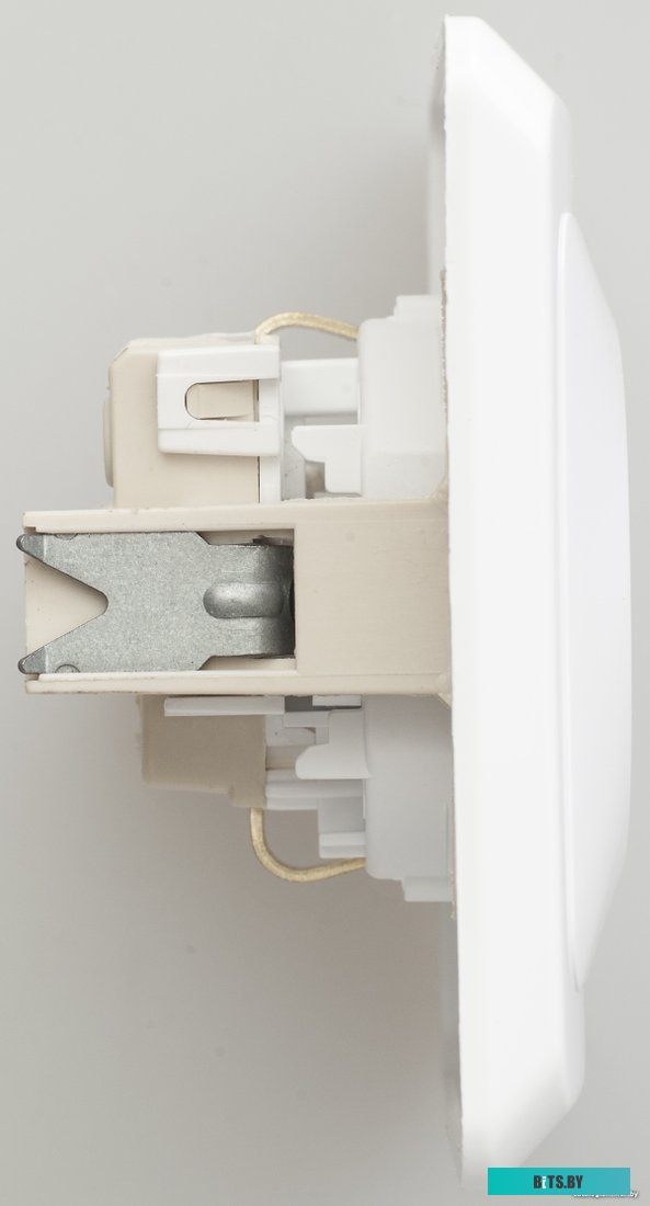 Розетка Schneider Electric Этюд PC16-004B