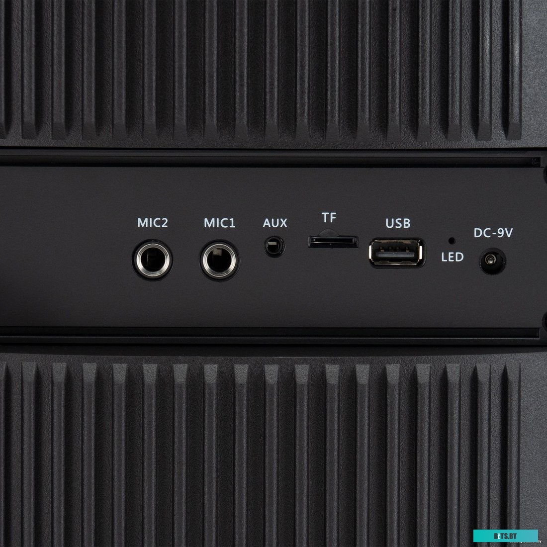 Музыкальный центр Digma D-MC1750