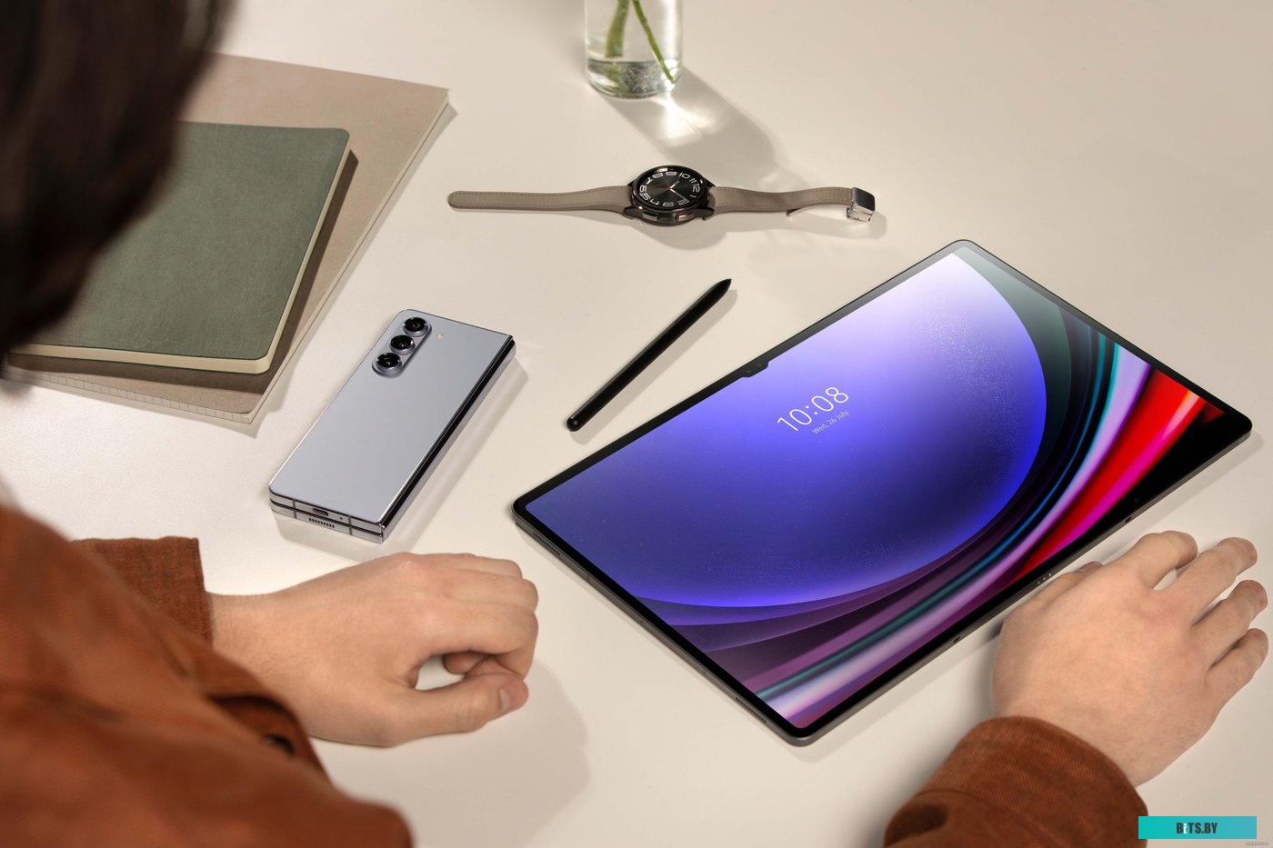 Samsung Galaxy Tab S9 Ultra Wi-Fi SM-X910 12GB/512GB (кремовый)