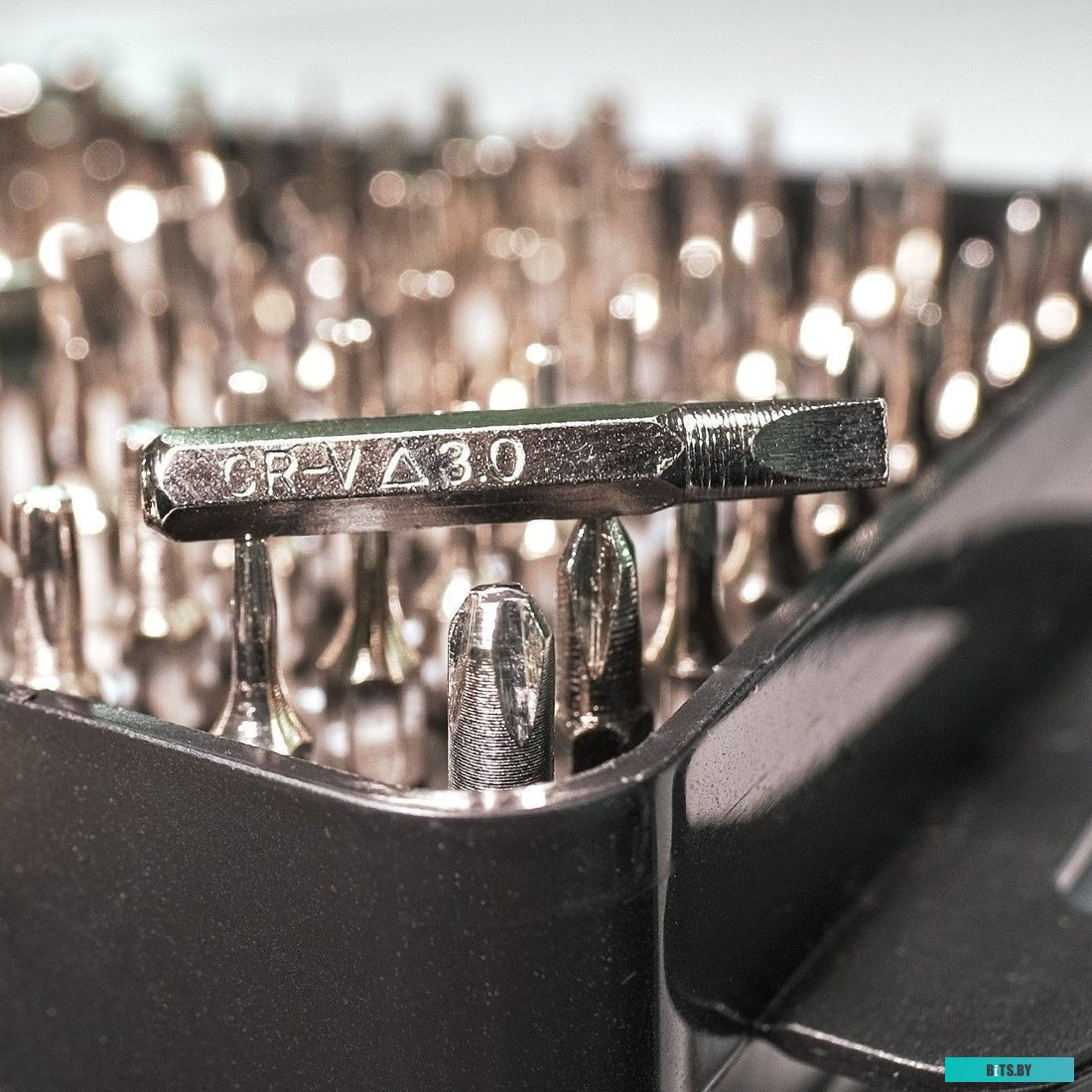 Набор отвертка с битами и головками Bort BTK-117 (117 предметов)