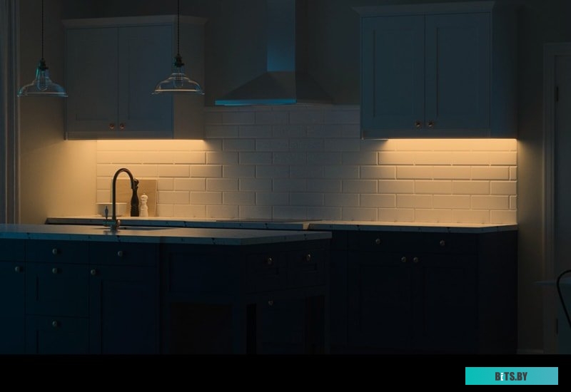 YDQA1520007BKGL Световая панель с датчиком движения Yeelight Motion Sensor Closet Light A60 черный черный