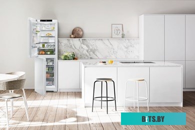 Liebherr CNf 5704 Pure