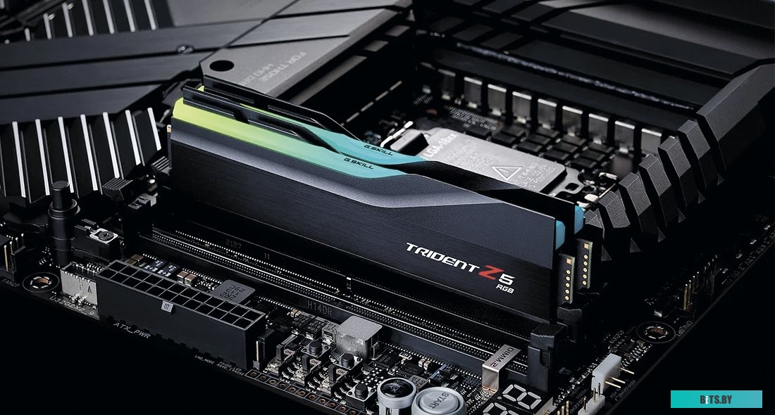 Оперативная память G.Skill Trident Z5 RGB F5-6000J3238G32GX2-TZ5RK