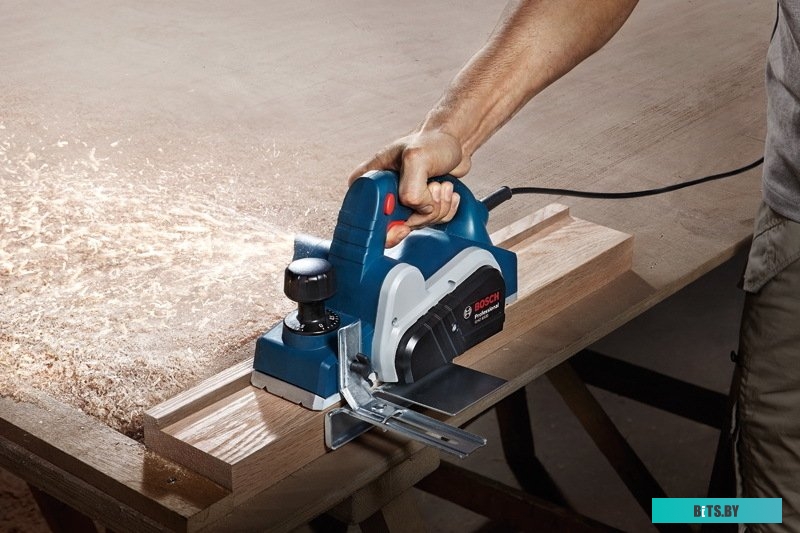 Профессиональный электрорубанок Bosch GHO 6500 (0.601.596.000)