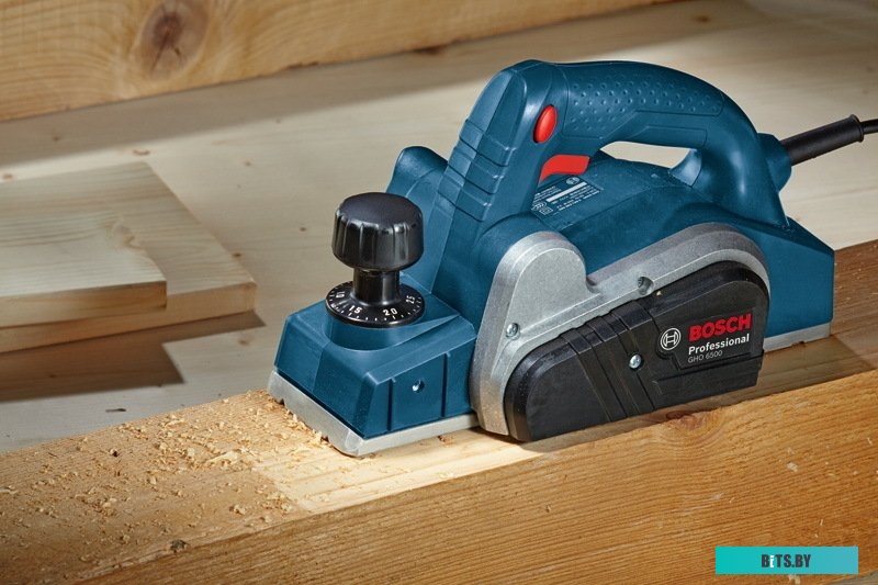 Профессиональный электрорубанок Bosch GHO 6500 (0.601.596.000)