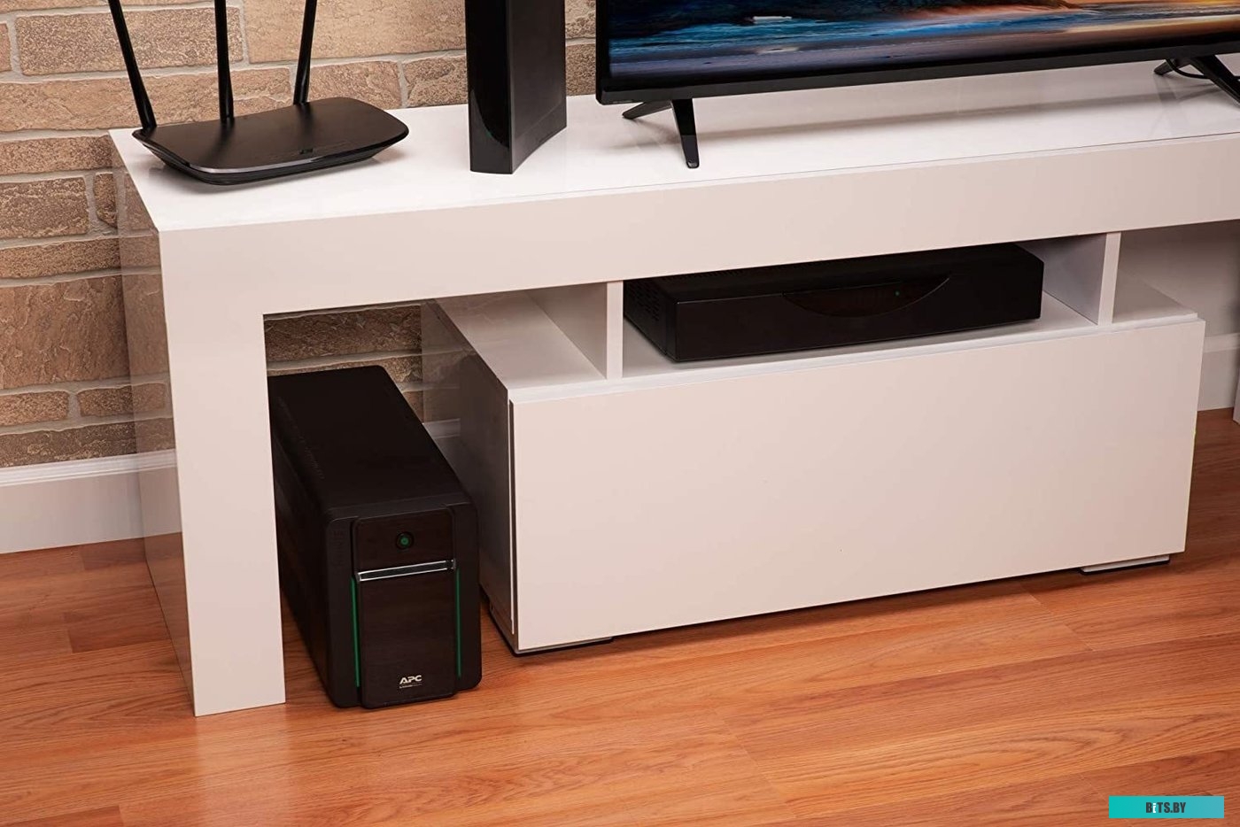 Источник бесперебойного питания (ИБП) APC Back-UPS 750VA BX750MI-GR
