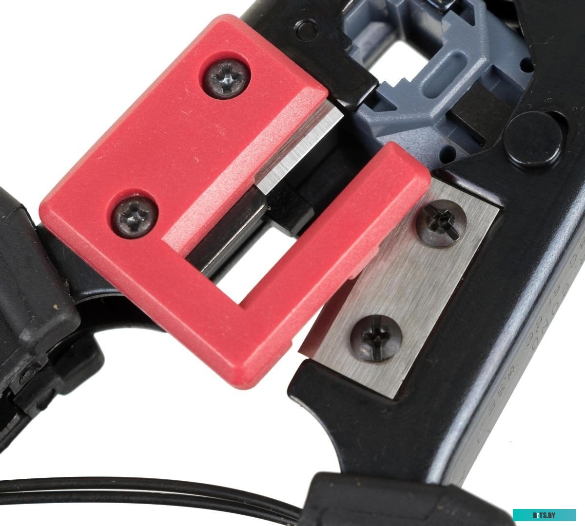 TM1-B10V Инструмент обжимной ITK TM1-B10V для RJ-45/RJ-12/RJ-11 (упак:1шт) черный