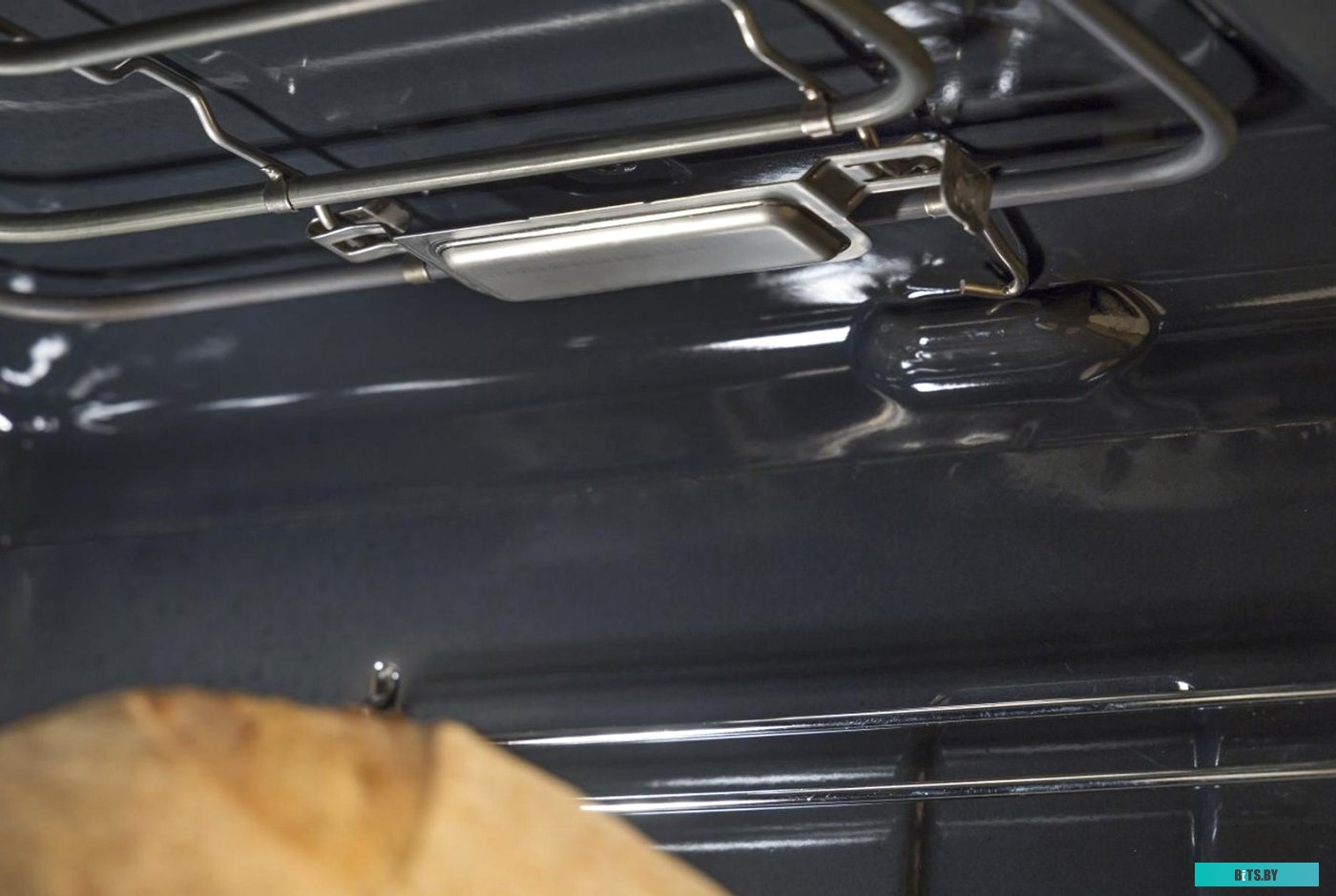 BO6725E02BG Встраиваемые электрические духовки GORENJE/ Духовой шкаф, 77 л, Класс энергопотребления: A, Механический таймер с функцией отключения, Кон