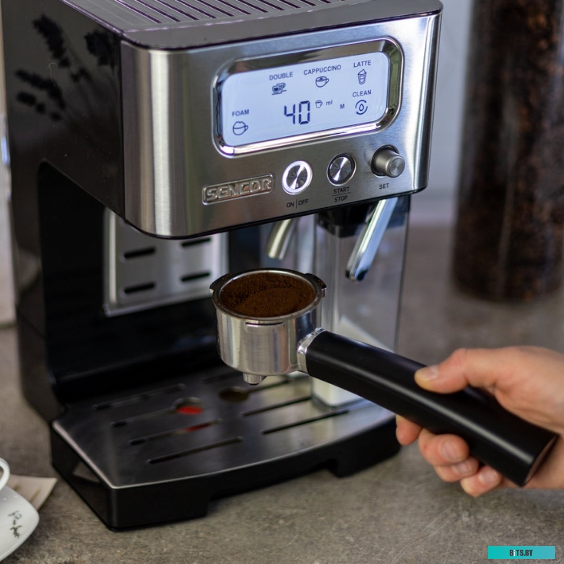 SES 4090 SS Рожковая помповая кофеварка Sencor SES 4090 SS