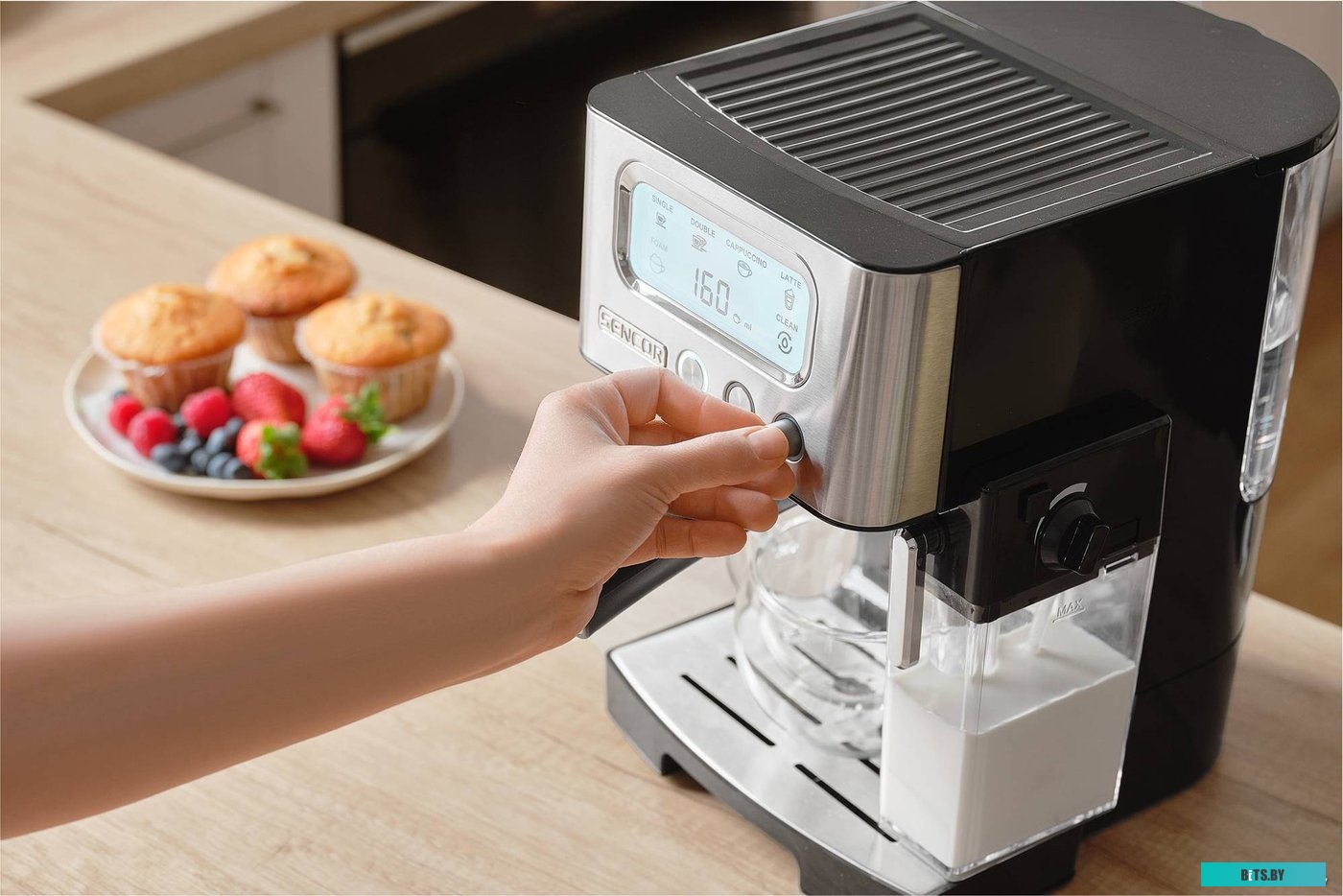 SES 4090 SS Рожковая помповая кофеварка Sencor SES 4090 SS