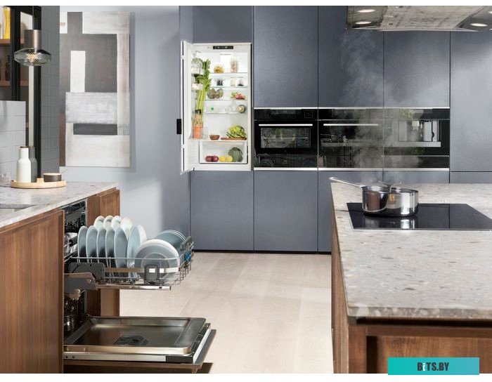 EEC87400W Посудомоечная машина встраив. Electrolux EEC87400W полноразмерная