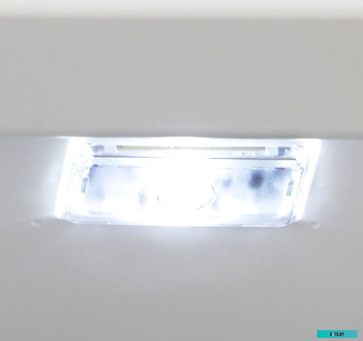 869892400390 Холодильник Hotpoint HT 4180 S 2-хкамерн. серебристый