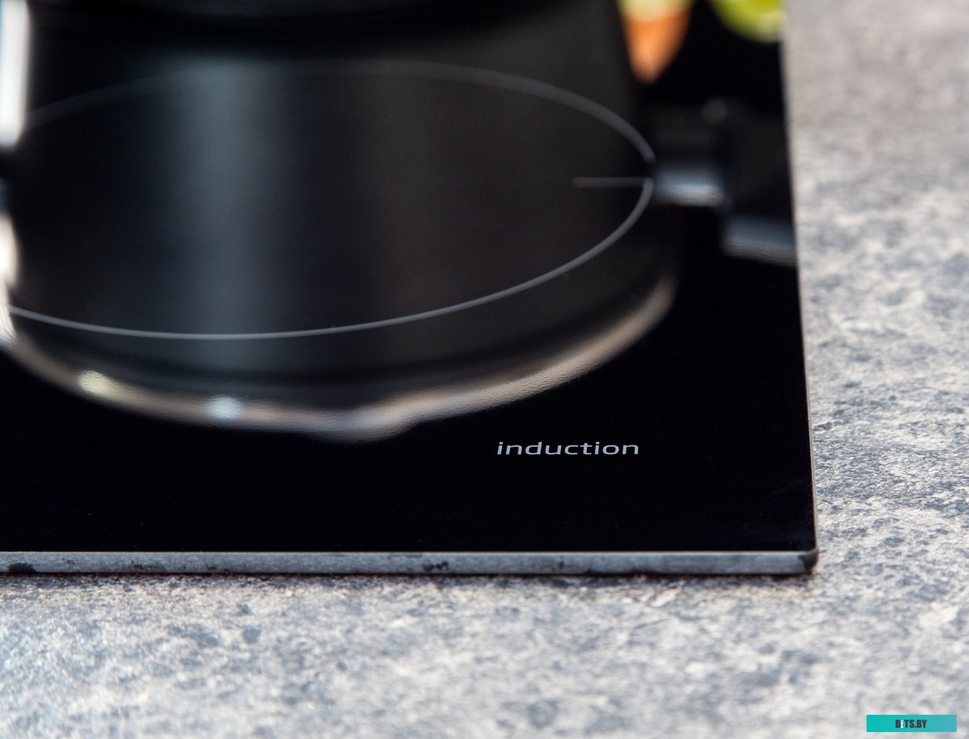 HII64200FMT Индукционная варочная поверхность Beko HII64200FMT черный