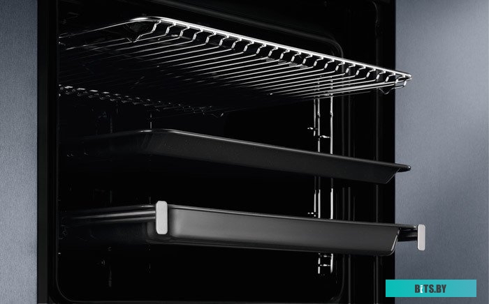 KOEAP31WT Встраиваемые электрические духовки ELECTROLUX/ Духовой шкаф SenseCook, основной цвет - матовый черный, сенсорный цветной дисплей Dynamic Tou