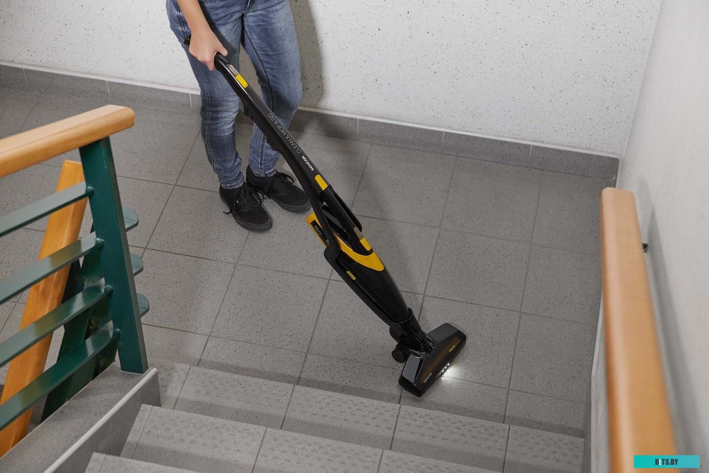 Пылесос Sencor SVC 0741YL