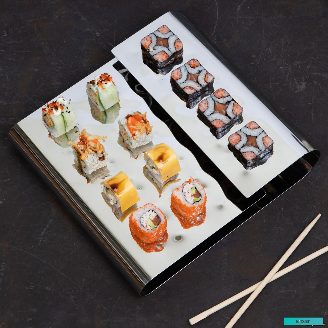 КТ-930 Пароочиститель ручной Kitfort КТ-930 900Вт черный/фиолетовый