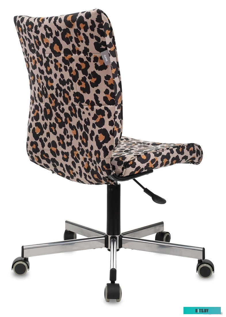 Офисное кресло (Стул) Бюрократ CH-330M (леопардовый Italia LEO) <CH-330M/LEOPARD>