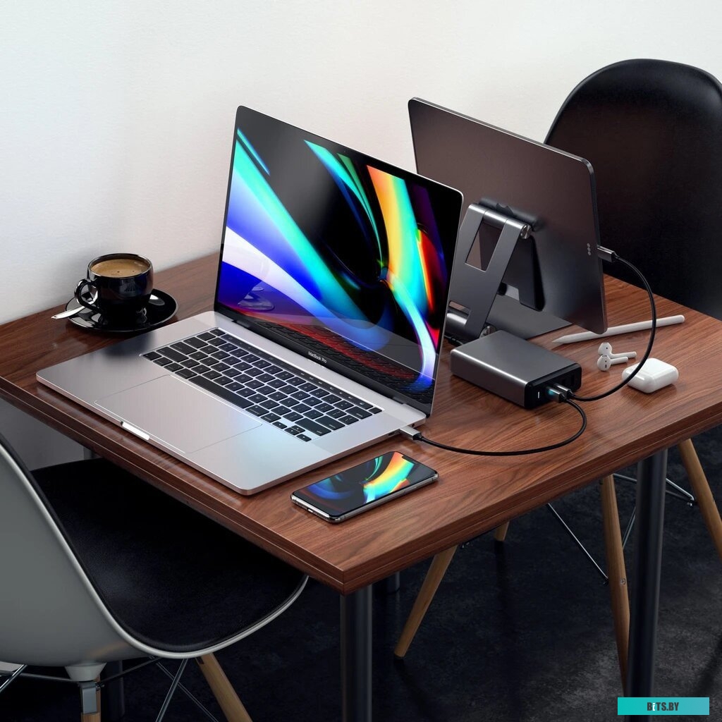 Сетевое зарядное Satechi 108W Pro Type-C PD Desktop Charger (американская вилка) <ST-TC108WM>